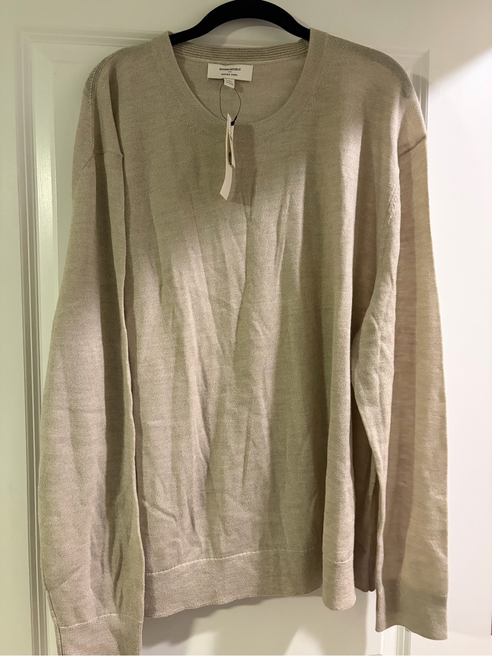 Banana Republic Men's Merino Wool Crewneck Sweater - Light Taupe